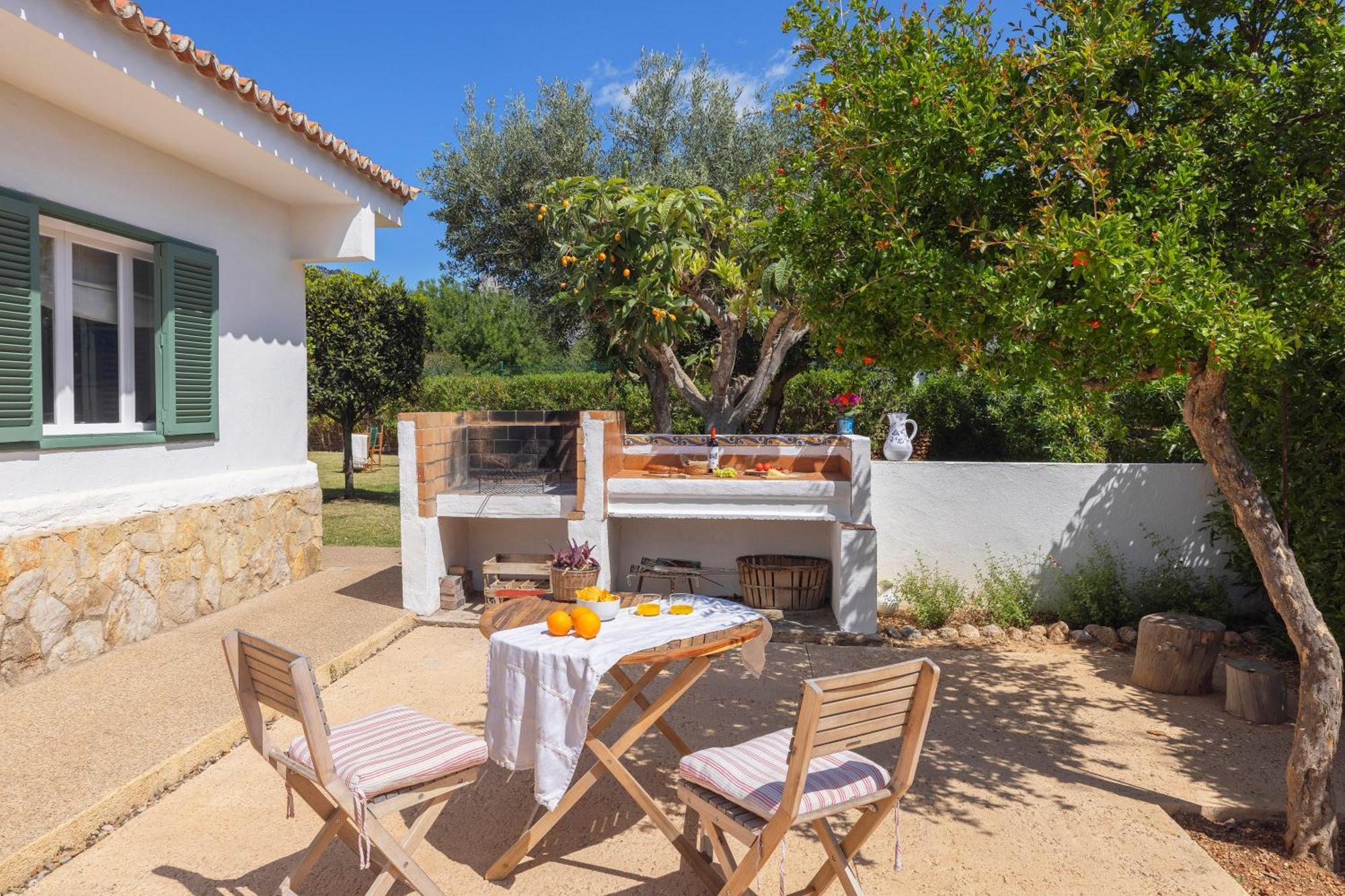 Ideal House For Two Families With Pool And Barbecue Palmanyola Luaran gambar