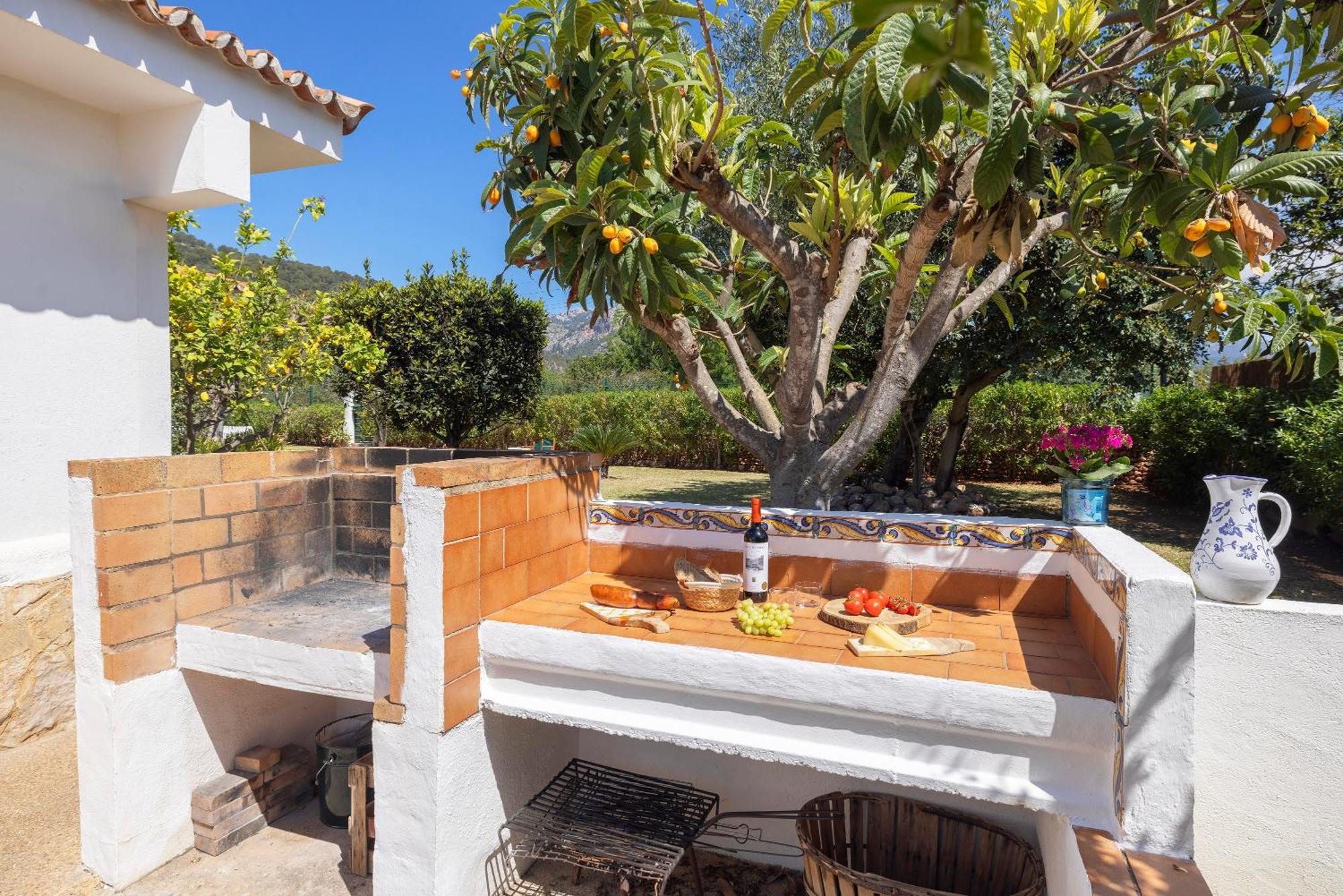 Ideal House For Two Families With Pool And Barbecue Palmanyola Luaran gambar