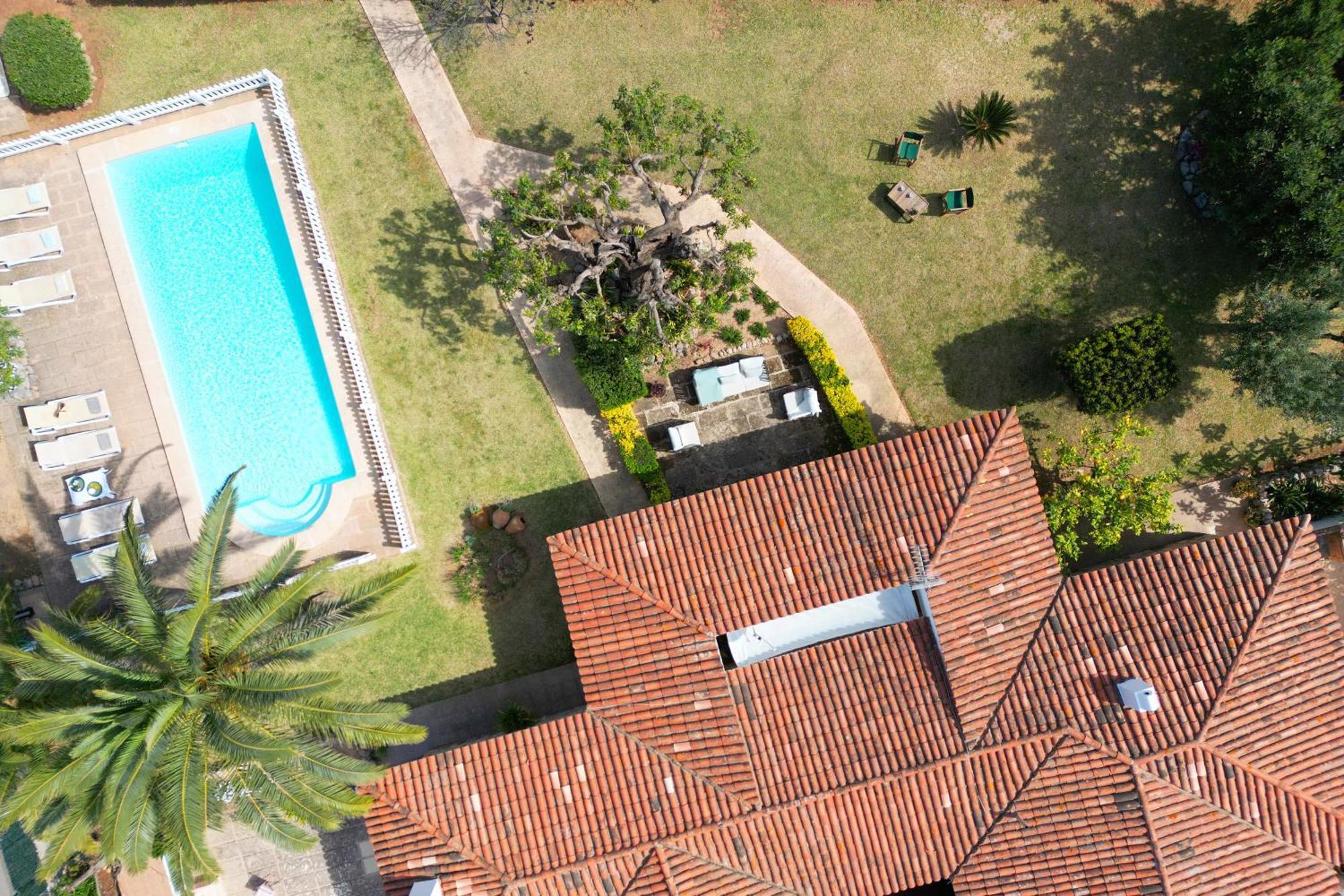 Ideal House For Two Families With Pool And Barbecue Palmanyola Luaran gambar
