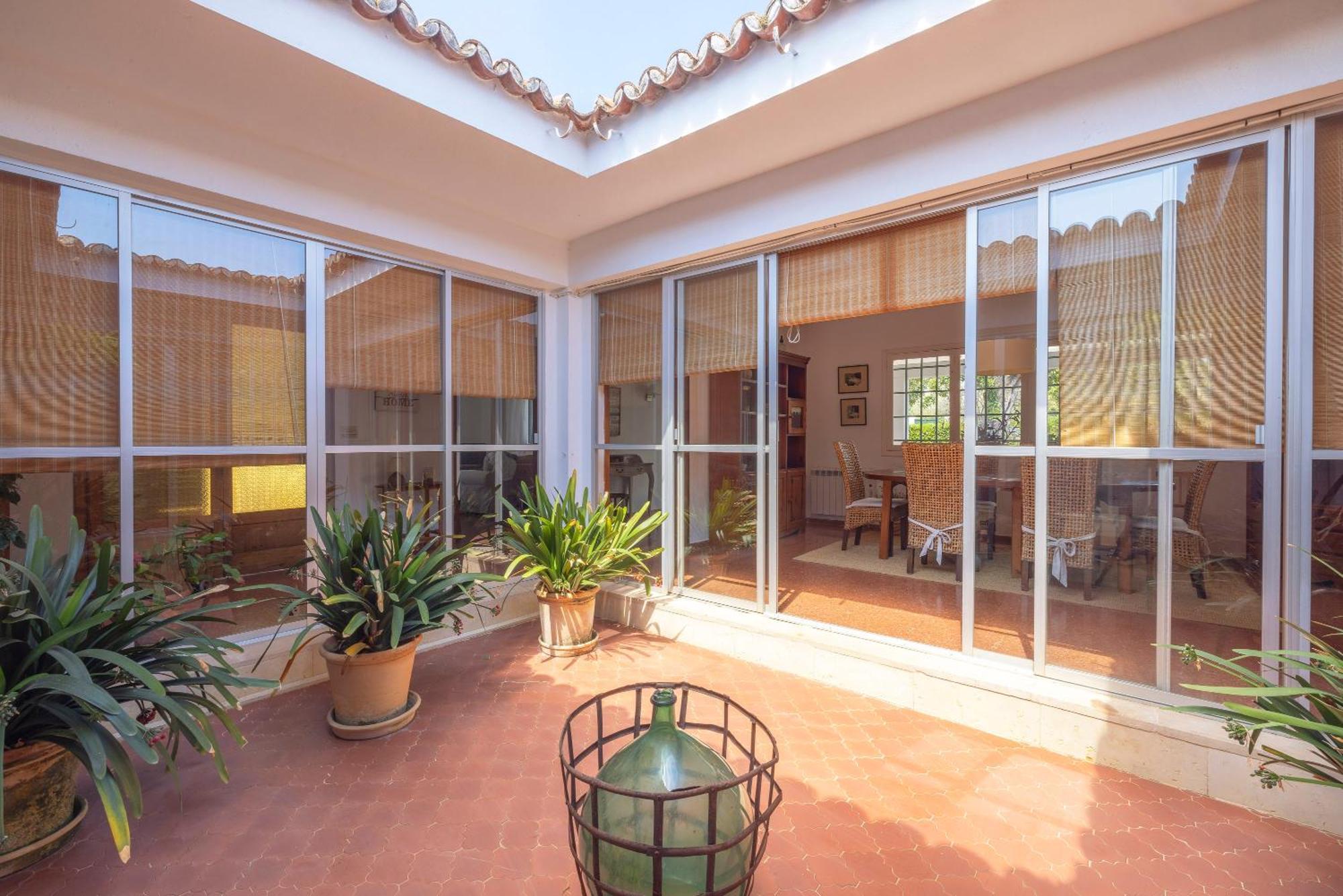 Ideal House For Two Families With Pool And Barbecue Palmanyola Luaran gambar