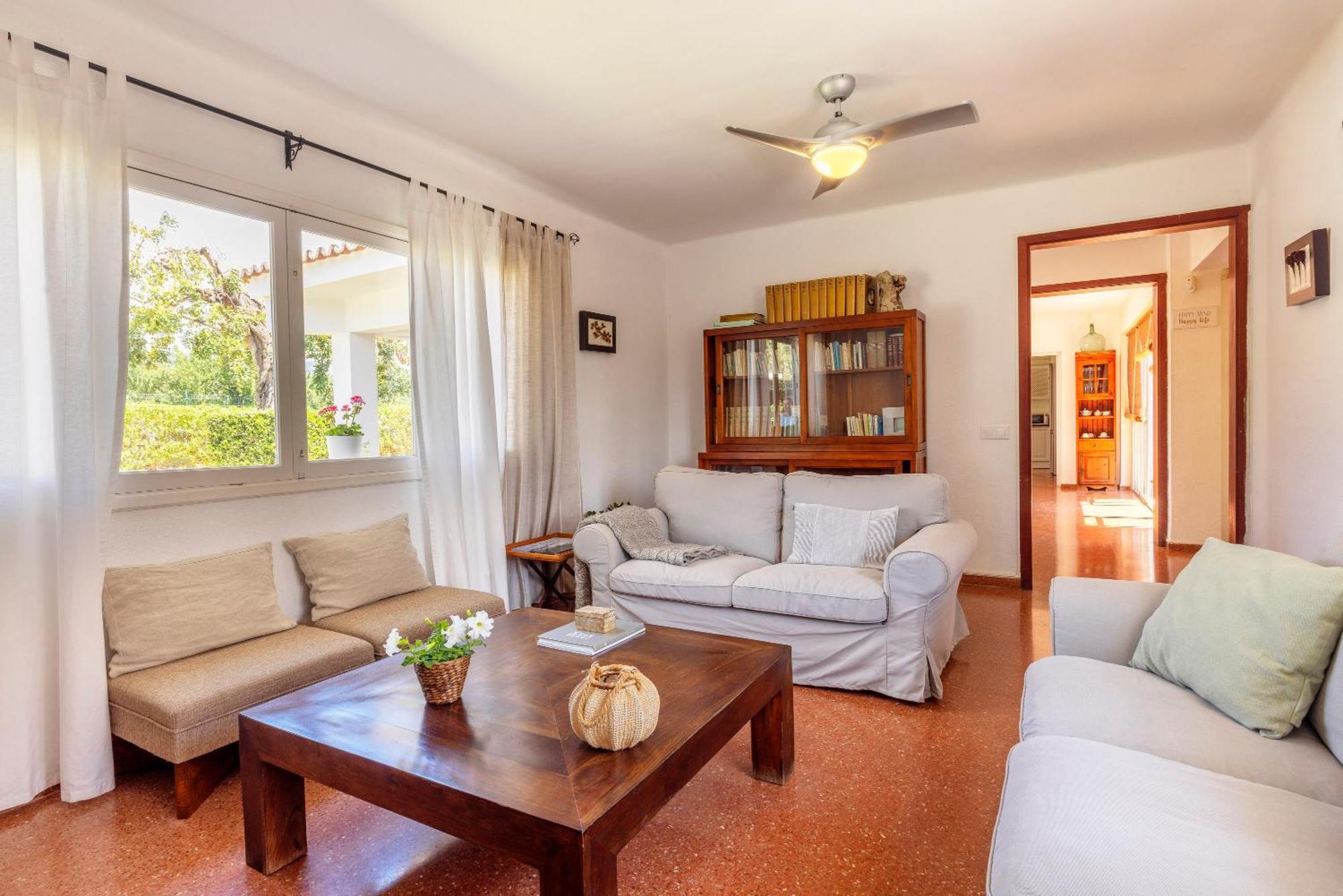 Ideal House For Two Families With Pool And Barbecue Palmanyola Luaran gambar